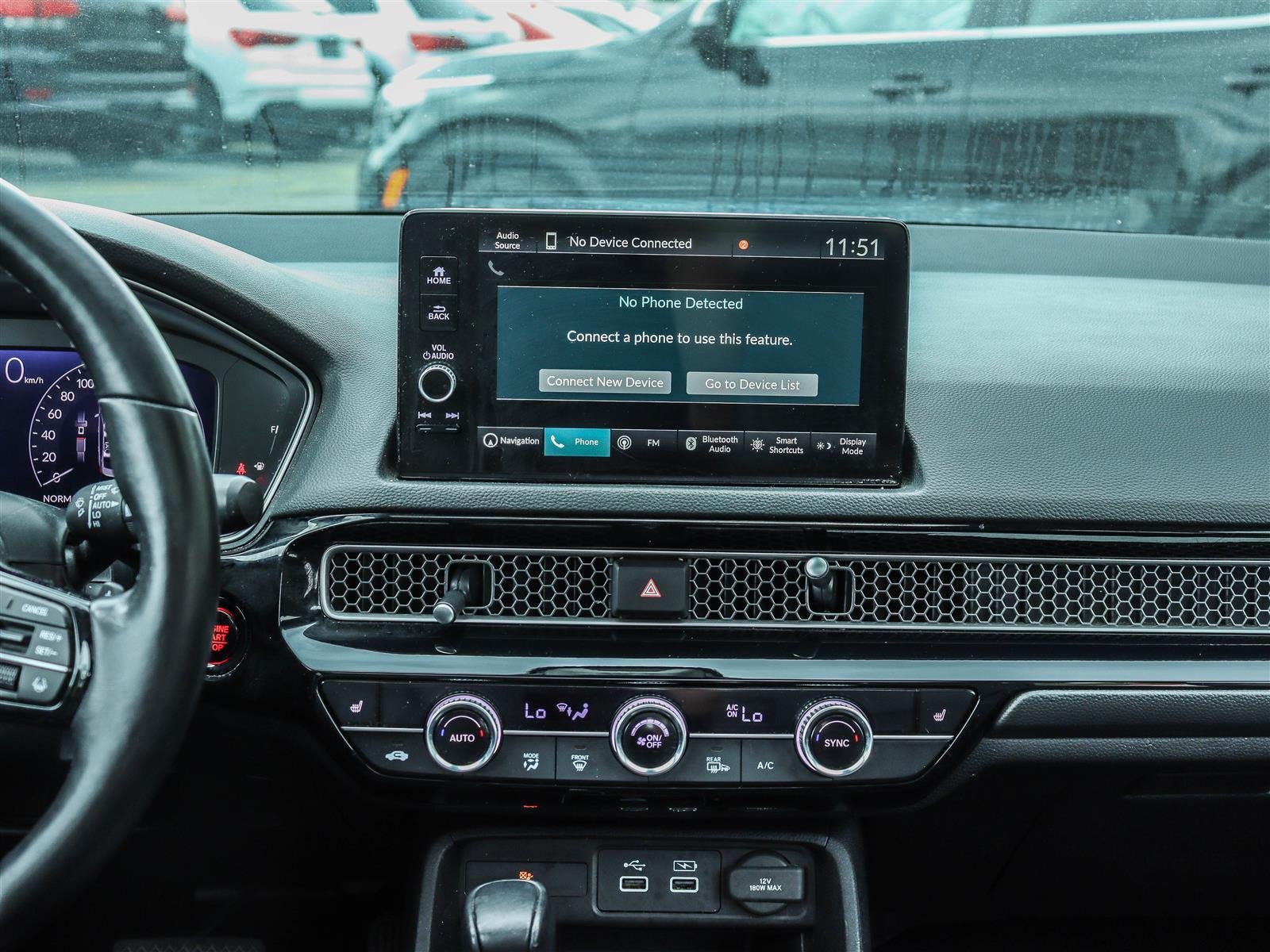 2022 Honda Civic Sedan Touring Ottawa & Gatineau - photo #11