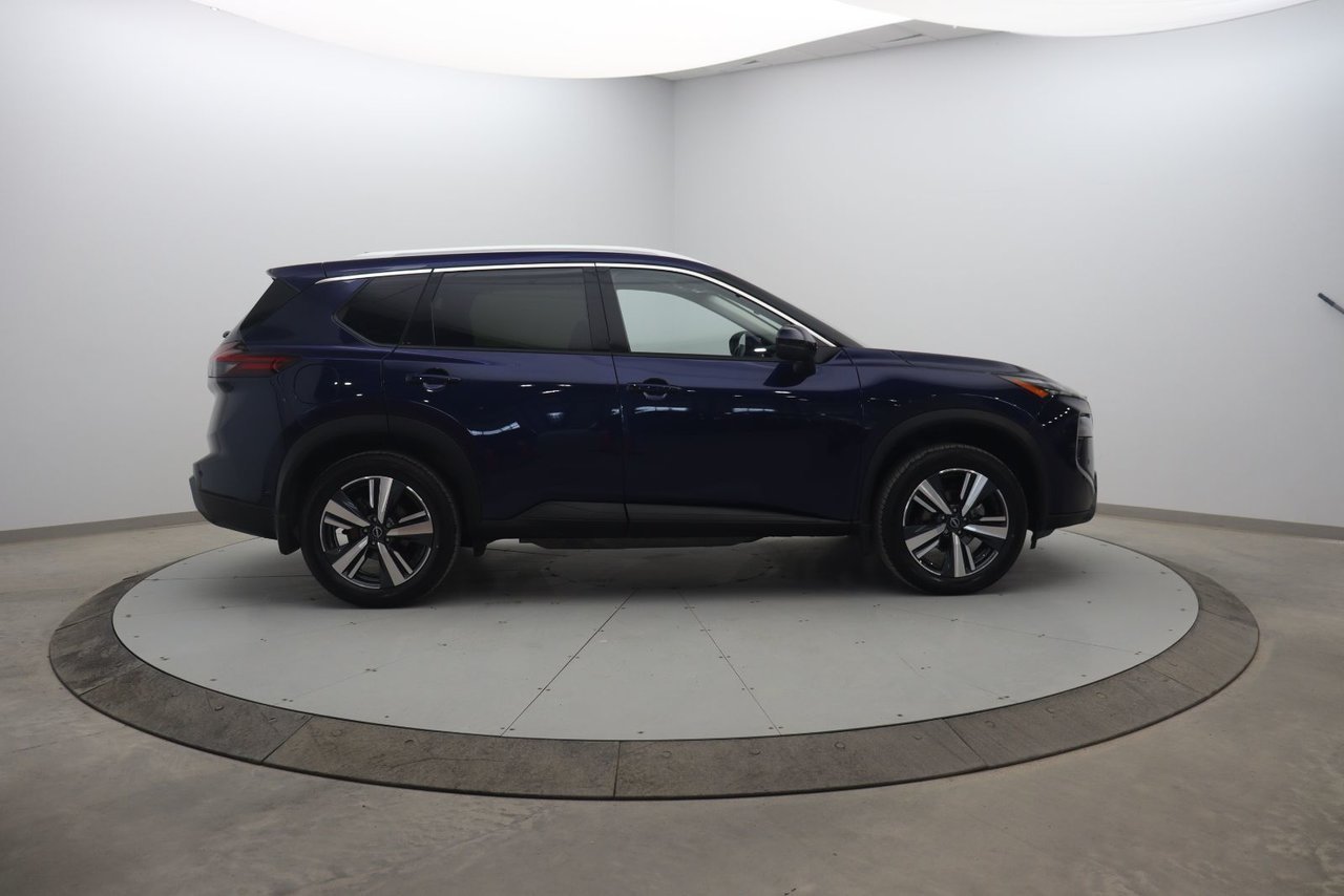 2025 Nissan Rogue VIN JN8BT3CBXSW147011 Blue Chicoutimi - photo #2