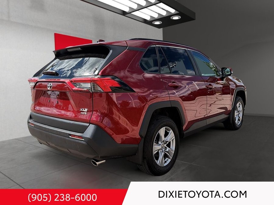 2025 Toyota RAV4 2025 Red
