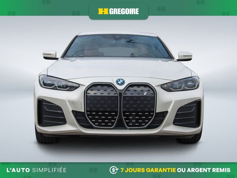 2022 BMW i4 2022 White