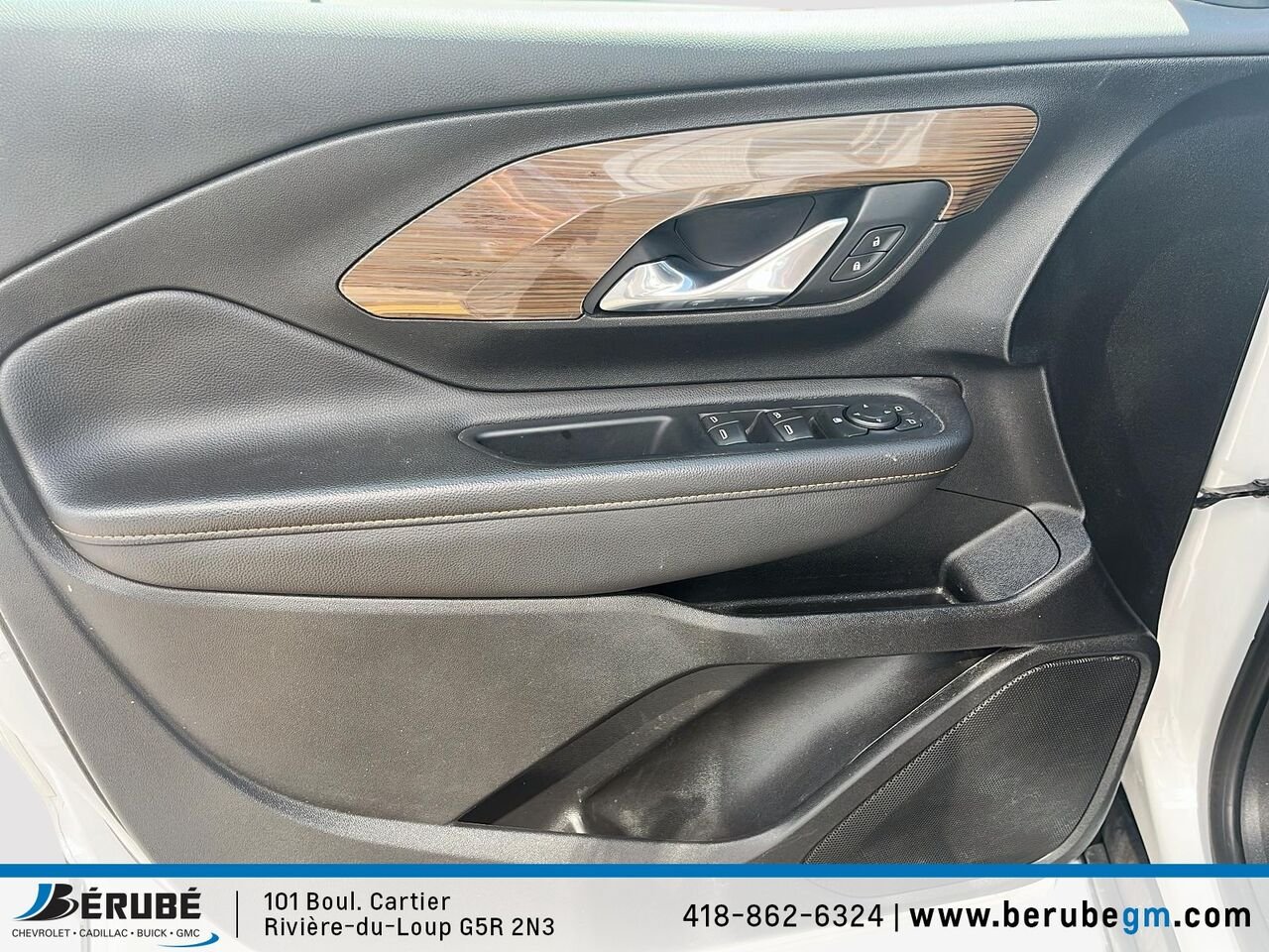 GMC Terrain AWD SLE 2019 Blanc Rivière-du-Loup - photo #9