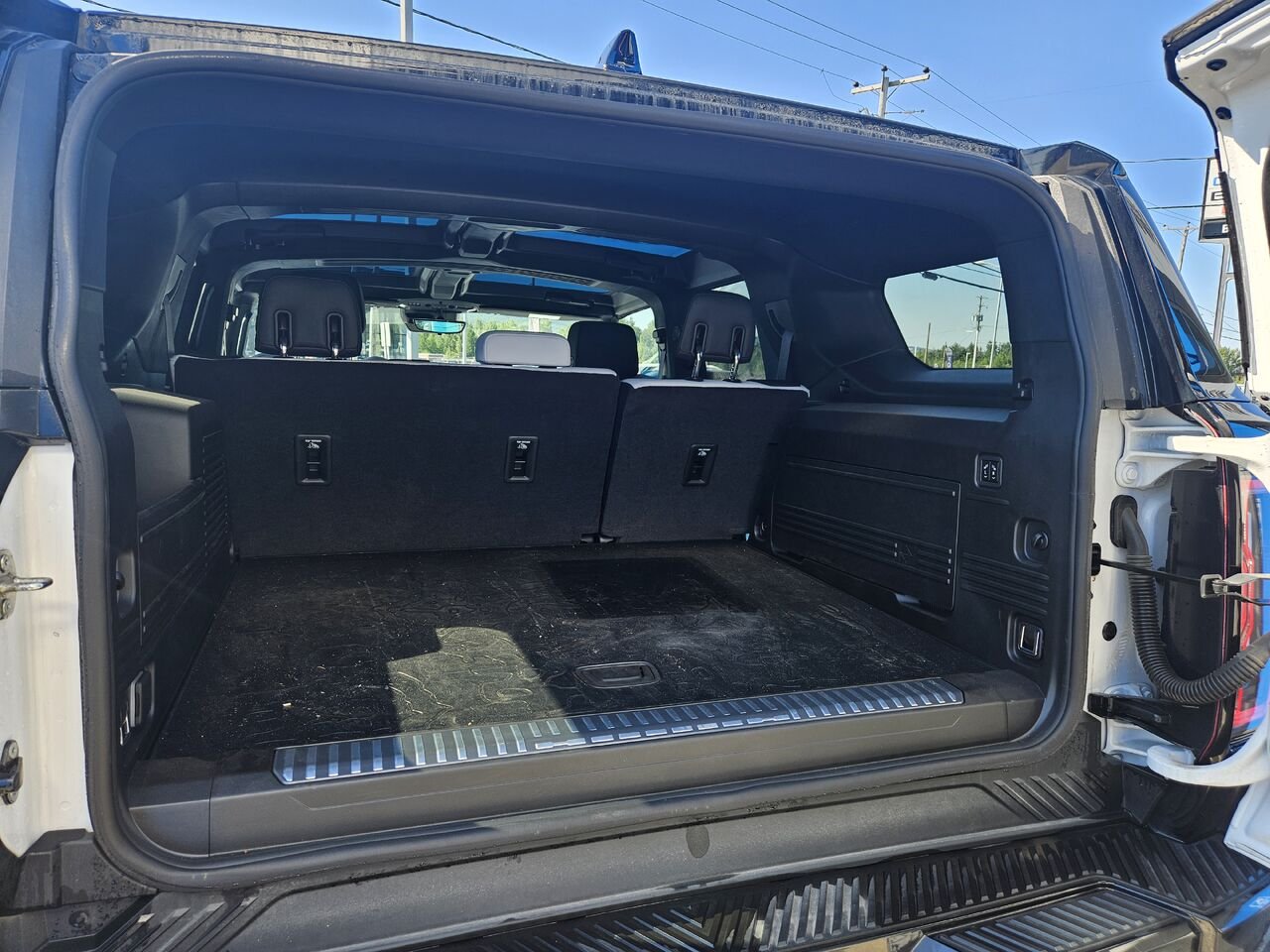 GMC HUMMER EV VUS 3X e4RM 4 portes 2024 Blanc Thetford Mines - photo #22