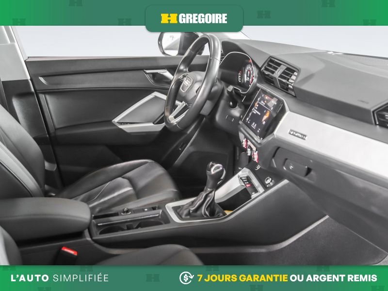 Audi Q3 2022 Noir Blainville - photo #28