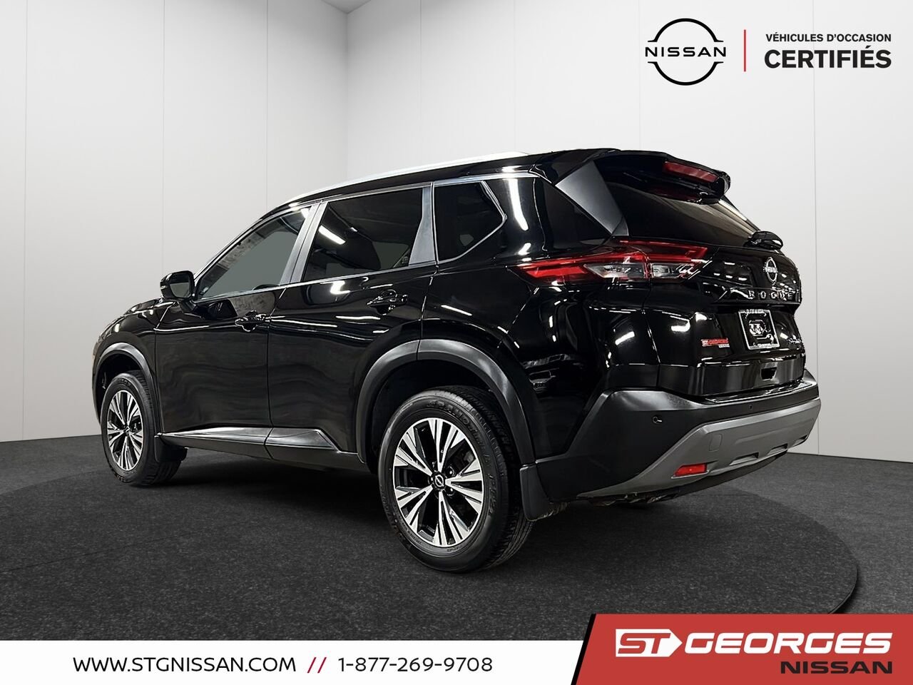 2023 Nissan Rogue Black Saint-Georges - photo #3