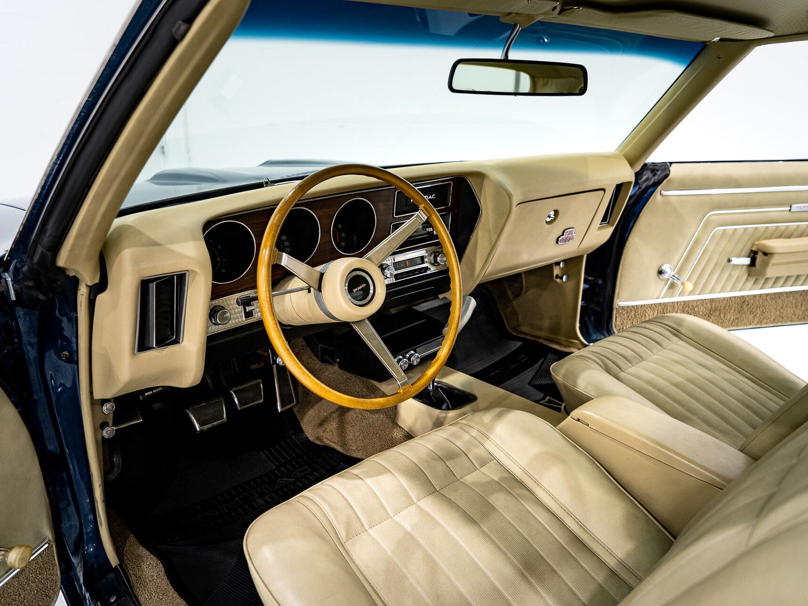 Pontiac GTO The Judge Matching# Ram Air III 4-speed **PRIX EN USD** 1970 Bleu Montréal - photo #8