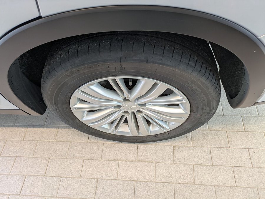 2024 Mitsubishi Outlander SE AWD White