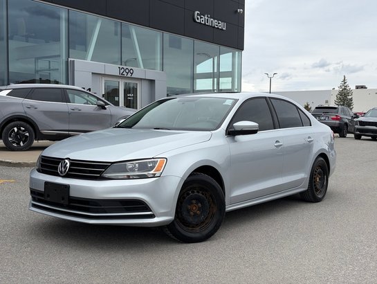 Volkswagen Jetta Sedan 2015 2015 Gris