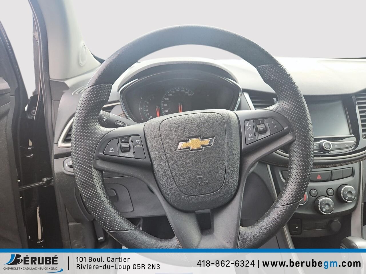 2017 CHEVROLET TRAX FWD LT Black Rivière-du-Loup - photo #8