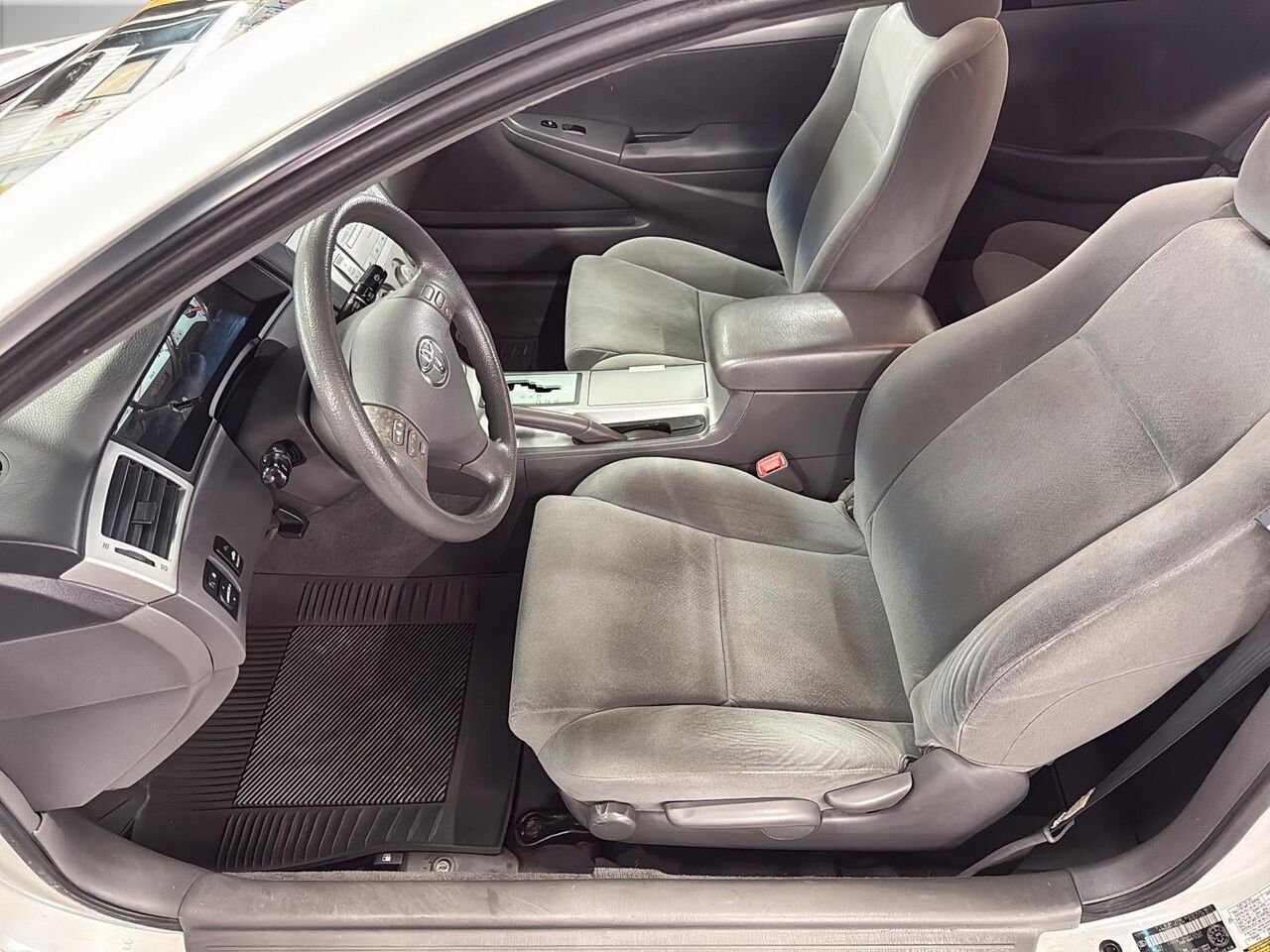TOYOTA CAMRY SOLARA SE + BAS KILOMETRAGE 2005 Blanc Saint-Hyacinthe - photo #7