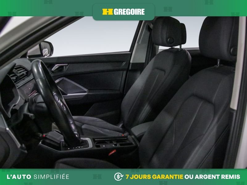 2022 Audi Q3 White Saint-Eustache - photo #10