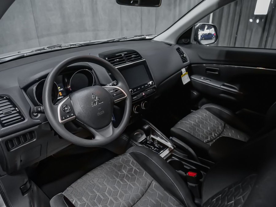 2026 Mitsubishi RVR ES Titanium Grey