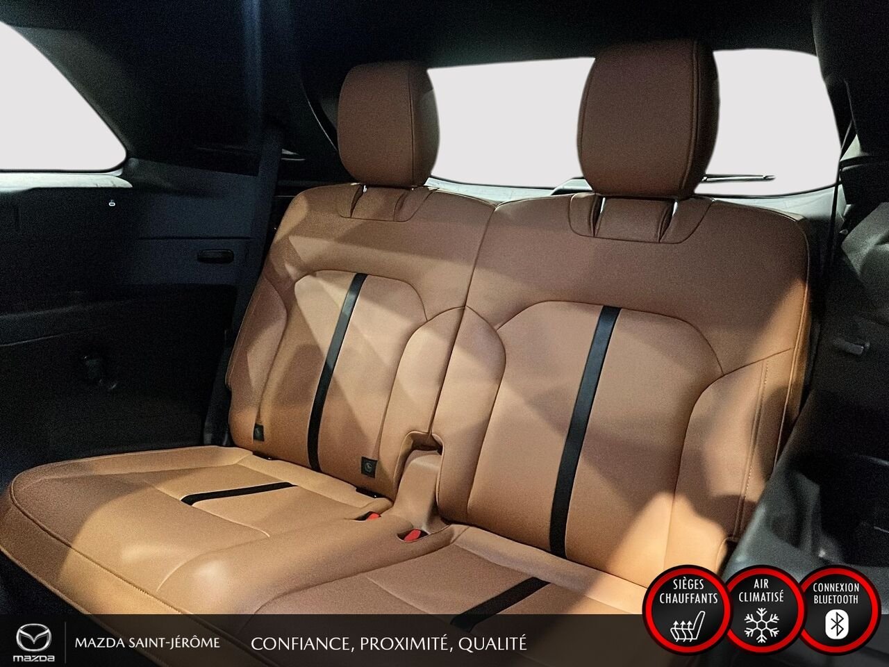 2024 Mazda CX-90 hybride léger Signature | TOIT PANORAMIQUE | AWD | CUIR | SIEGES CAPITAINES | Grey Saint-Jérôme - photo #23