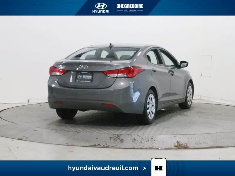 Hyundai Elantra YS42 | Berline 4 portes, boîte automatique, GL 2013 Gris Laval - photo #10