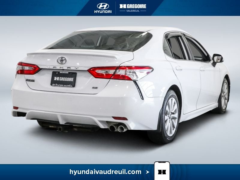2020 Toyota Camry White Blainville - photo #10