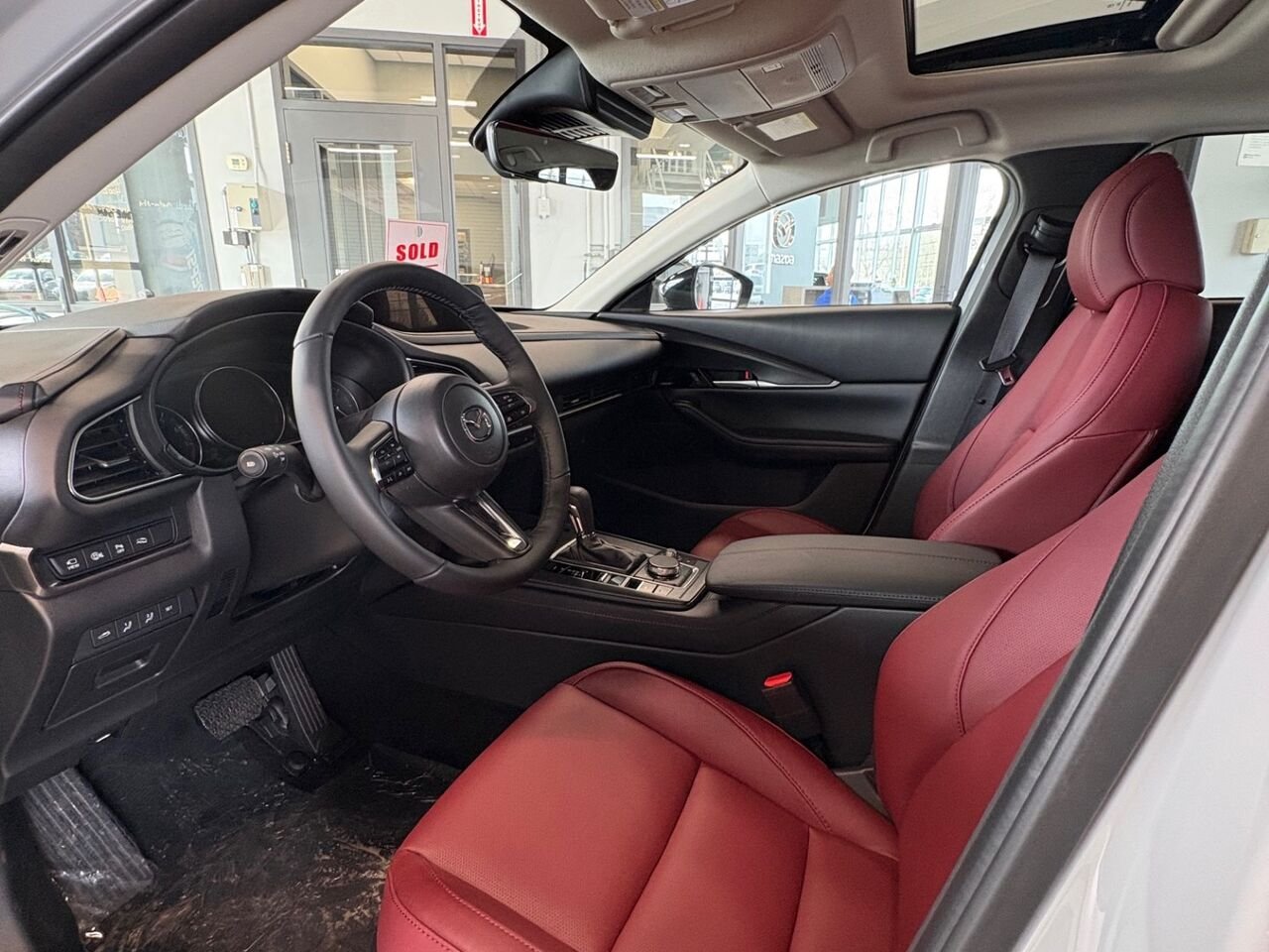 MAZDA CX-30 GT 2026 Gris aéro métallisé Châteauguay - photo #8