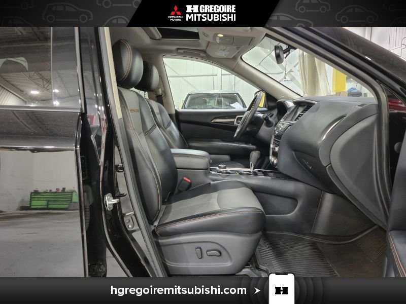 Nissan Pathfinder MA4357 | SL Premium * Rock Creek * AWD * Cuir * Toit * Cam 2020 Noir Laval - photo #17