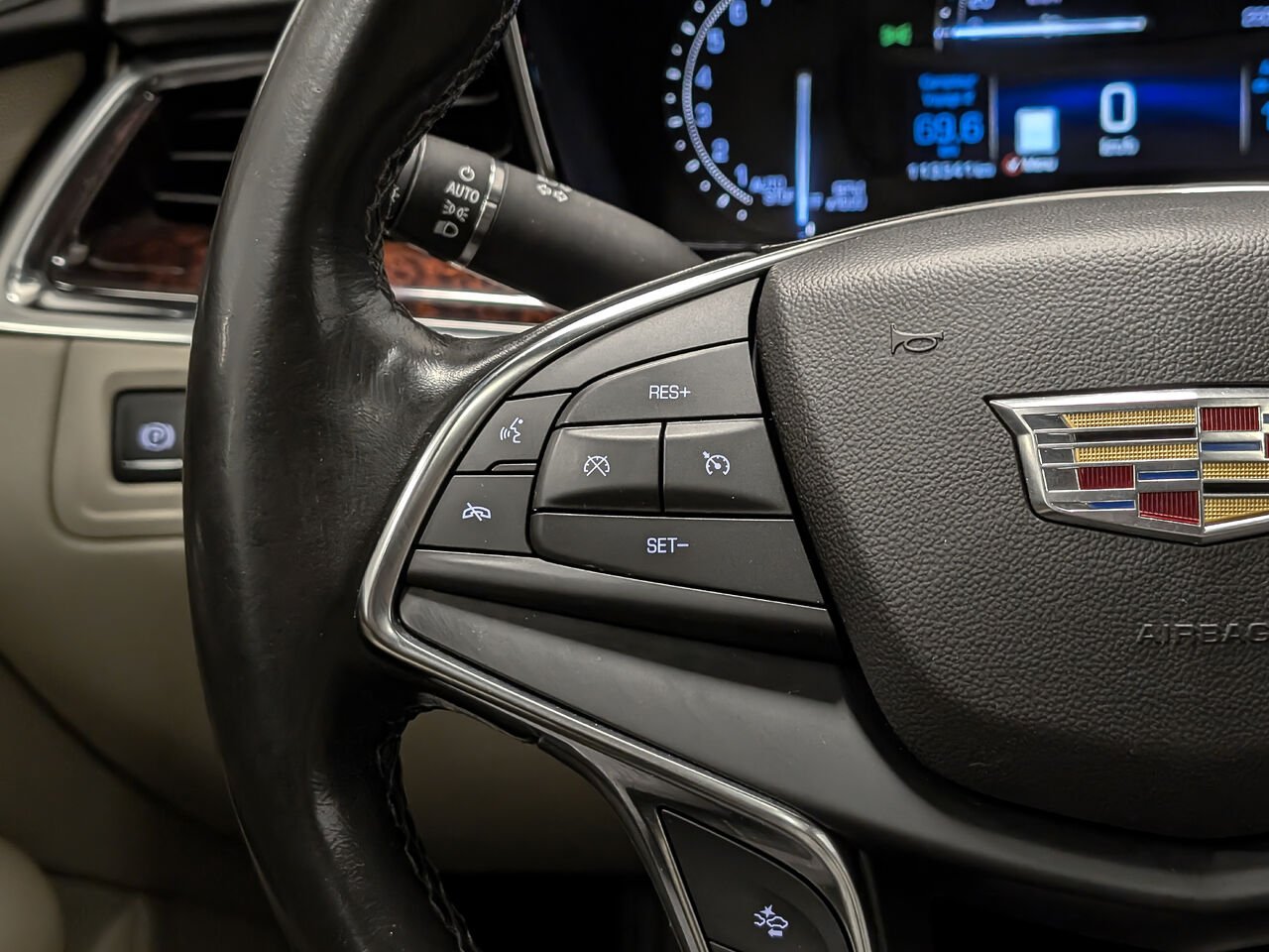 CADILLAC XT5 LUXURY Luxury AWD Toit Panoramique 2019 Autre Sherbrooke - photo #21