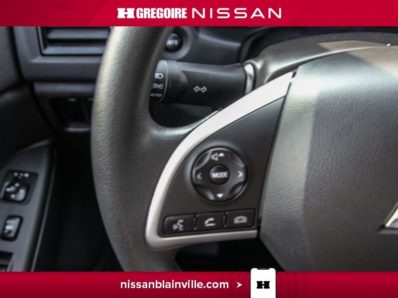 2022 Mitsubishi RVR White Blainville - photo #16