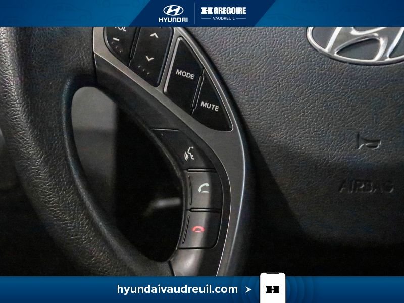 2013 Hyundai Elantra Grey Laval - photo #20