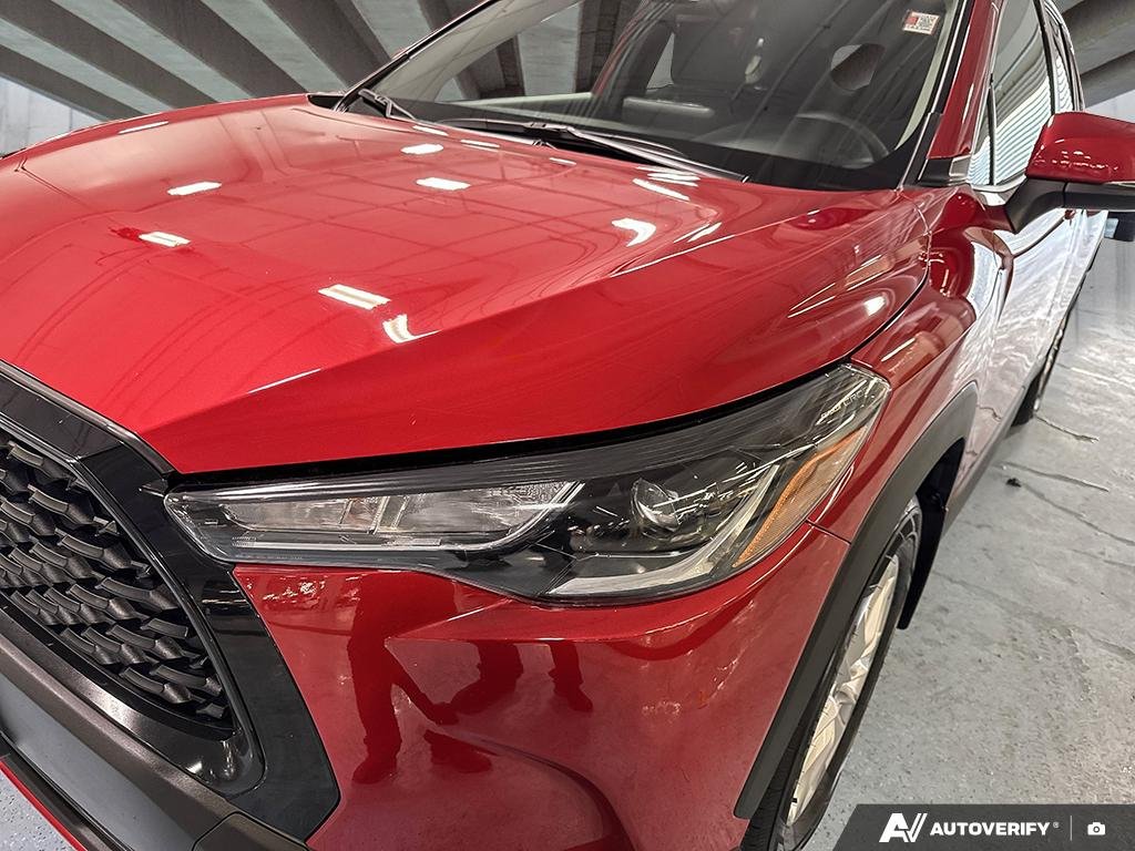 2024 Toyota Corolla Cross 2601489A | LE Barcelona Red Metallic Edmonton - photo #7
