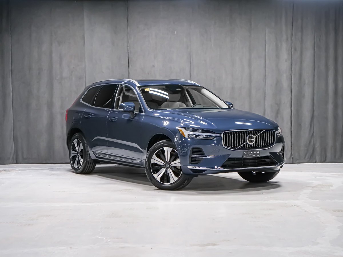 Volvo XC60 Recharge Plus Bright Theme 2023 Bleu Montréal - photo #1