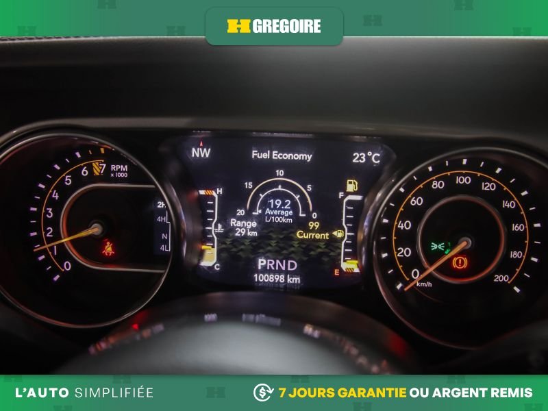 2022 Jeep Wrangler Grey Saint-Eustache - photo #10