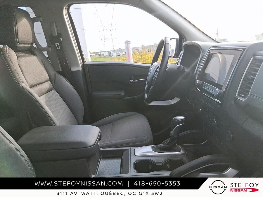 2024 Nissan Frontier sv 2024 Red