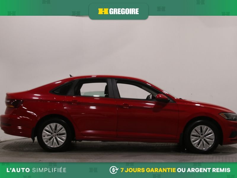 2019 Volkswagen Jetta Red Laval - photo #10