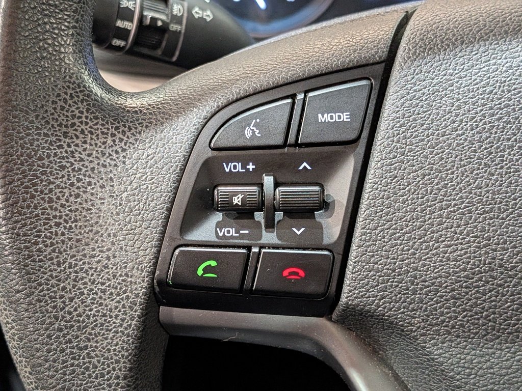 Hyundai Tucson FWD 4dr 2.0L 2017 Noir Val-David - photo #14