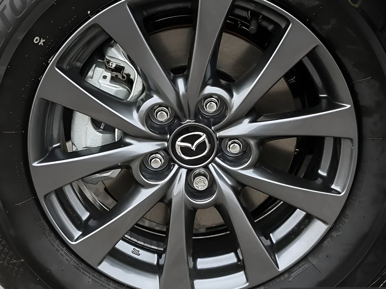 2026 MAZDA CX-30 Jet Black Mica Notre-Dame-des-Prairies - photo #11