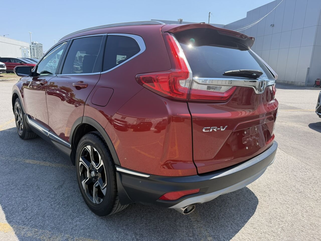 2017 Honda CR-V TOURING AWD Red Laval - photo #12