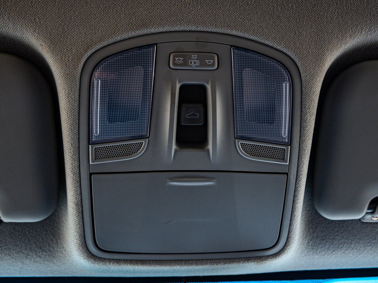 2021 Kia Rio 5-door LX+ IVT Blue Sherwood Park - photo #26