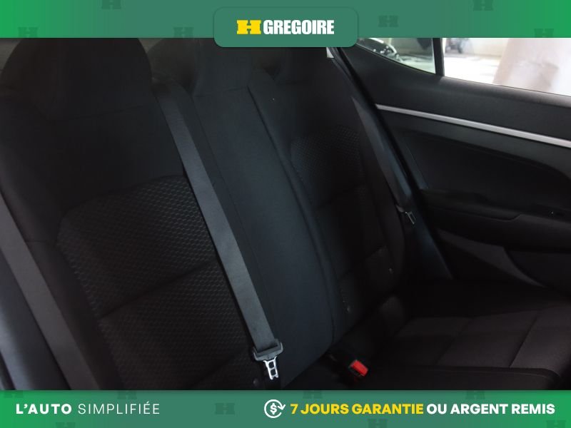 Hyundai Elantra 820783 | Essential A/C CAM RECUL BLUETOOTH 2019 Rouge Laval - photo #26