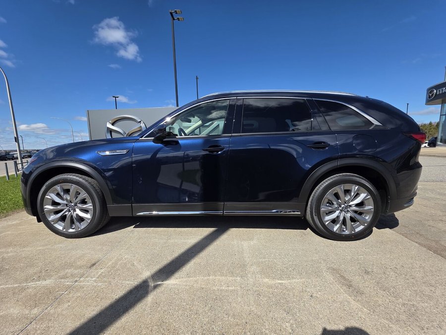 Mazda CX-90 hybride léger 2026 2026 Bleu cristal foncé mica