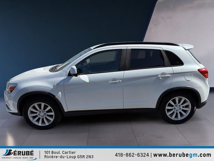 2016 Mitsubishi RVR 2016 White
