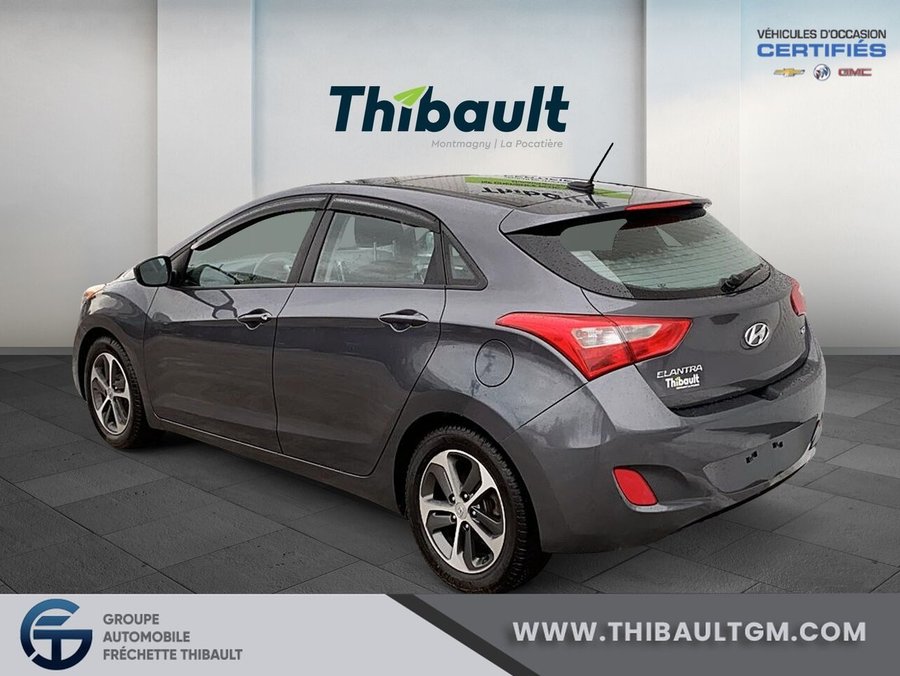 HYUNDAI ELANTRA SE 5 portes à hayon à transmission automatique 2017 Gris