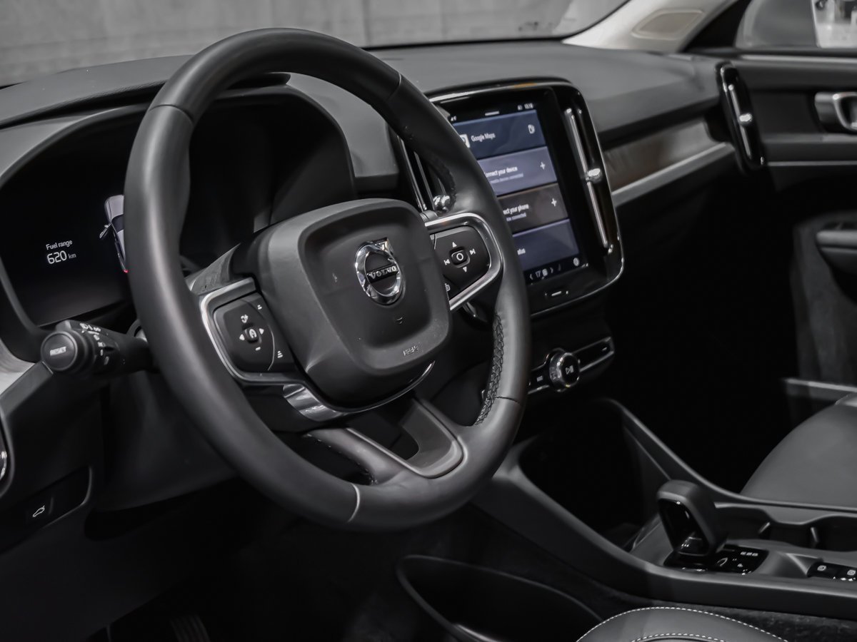 Volvo XC40 B5 CORE BRIGHT CLIMATE 2025 Gris Montréal - photo #6