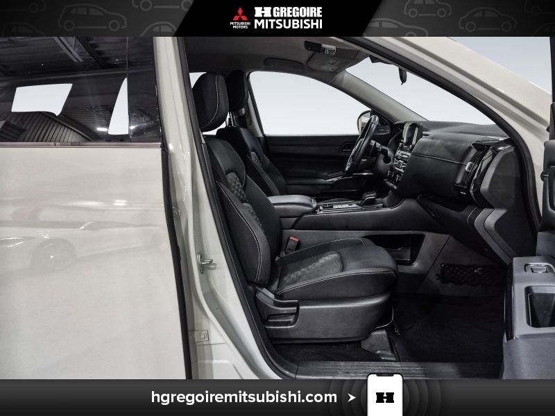 Nissan Pathfinder 2024 Blanc Saint-Eustache - photo #15