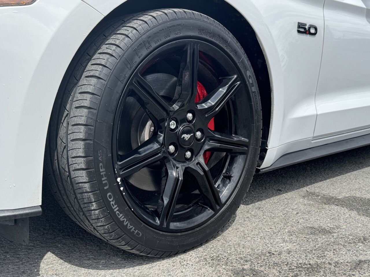 Ford Mustang GT Convertible 2018 Blanc Granby - photo #18