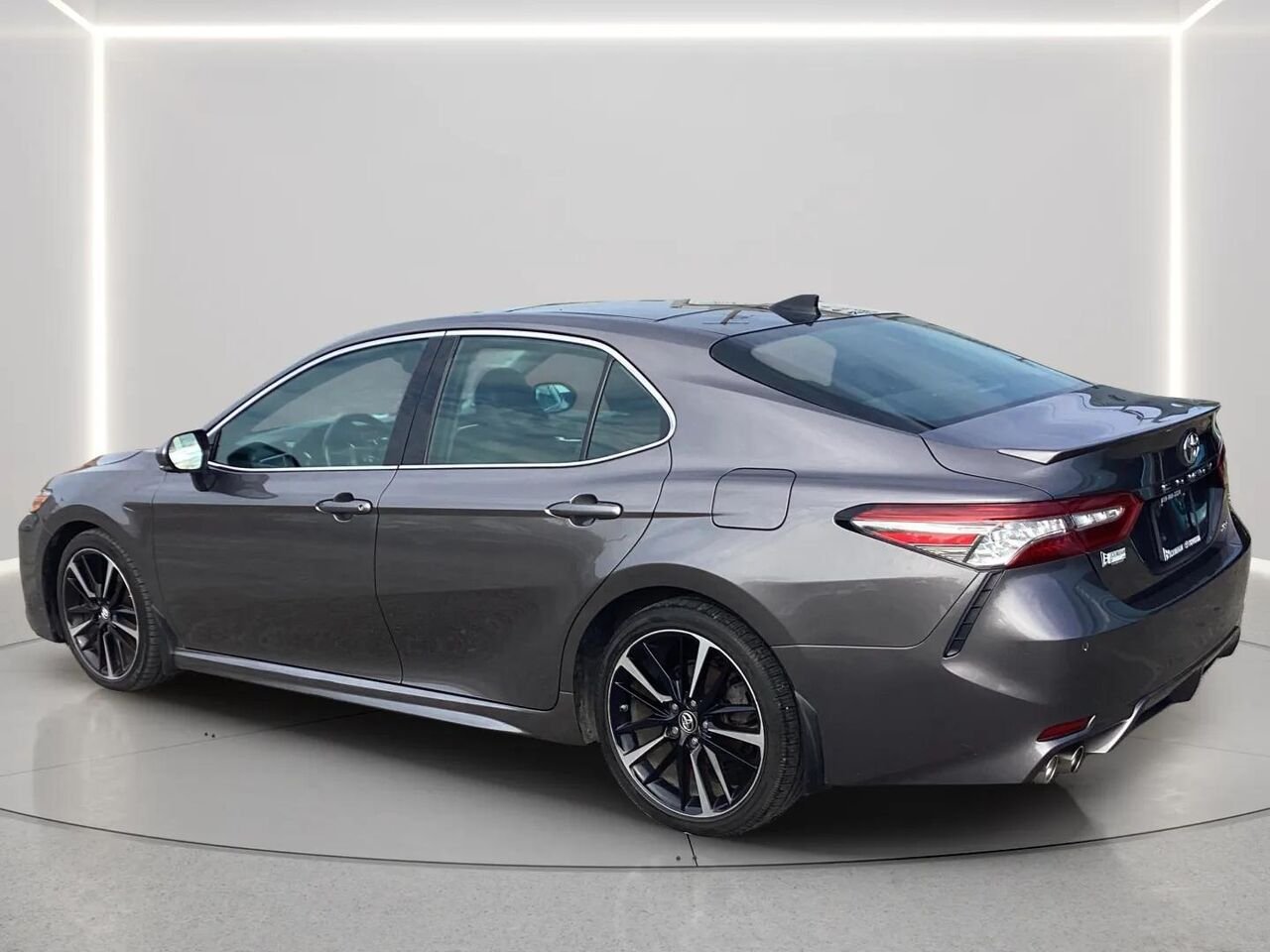 TOYOTA CAMRY XSE V6 2018 Gris aurore mica Gatineau - photo #2