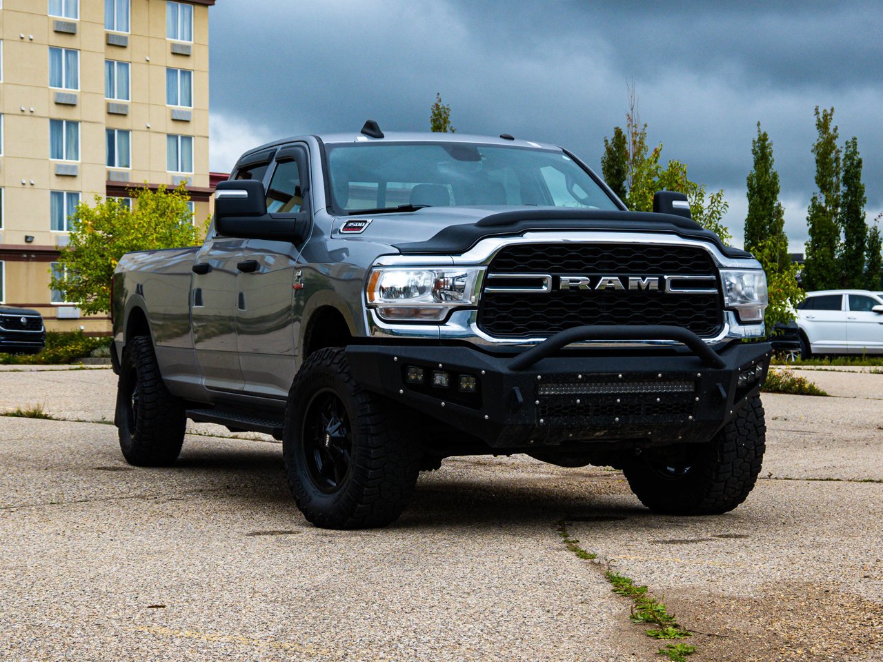 2023 Ram 3500 Tradesman 4x4 Crew Cab 8' Box Grey Sherwood Park - photo #1