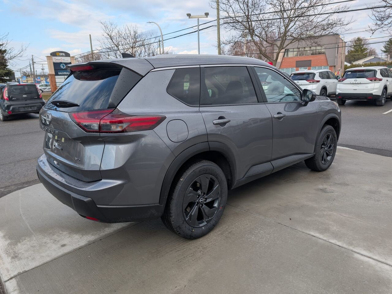 NISSAN Rogue ROGUE SV TOIT OUVRANT 2026 Gris poudre métallisé Châteauguay - photo #8