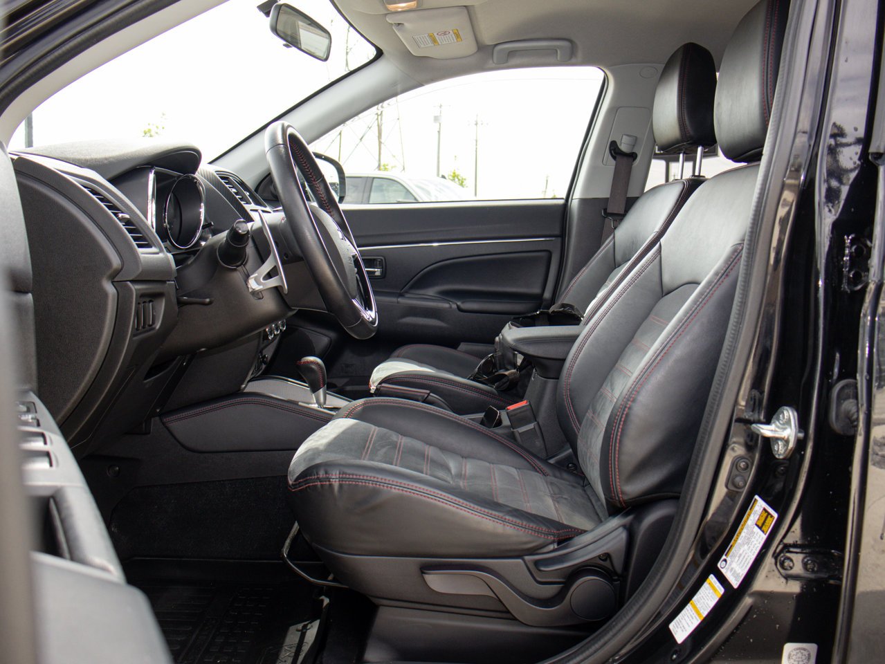 2019 Mitsubishi RVR GT AWC Black Sherwood Park - photo #16