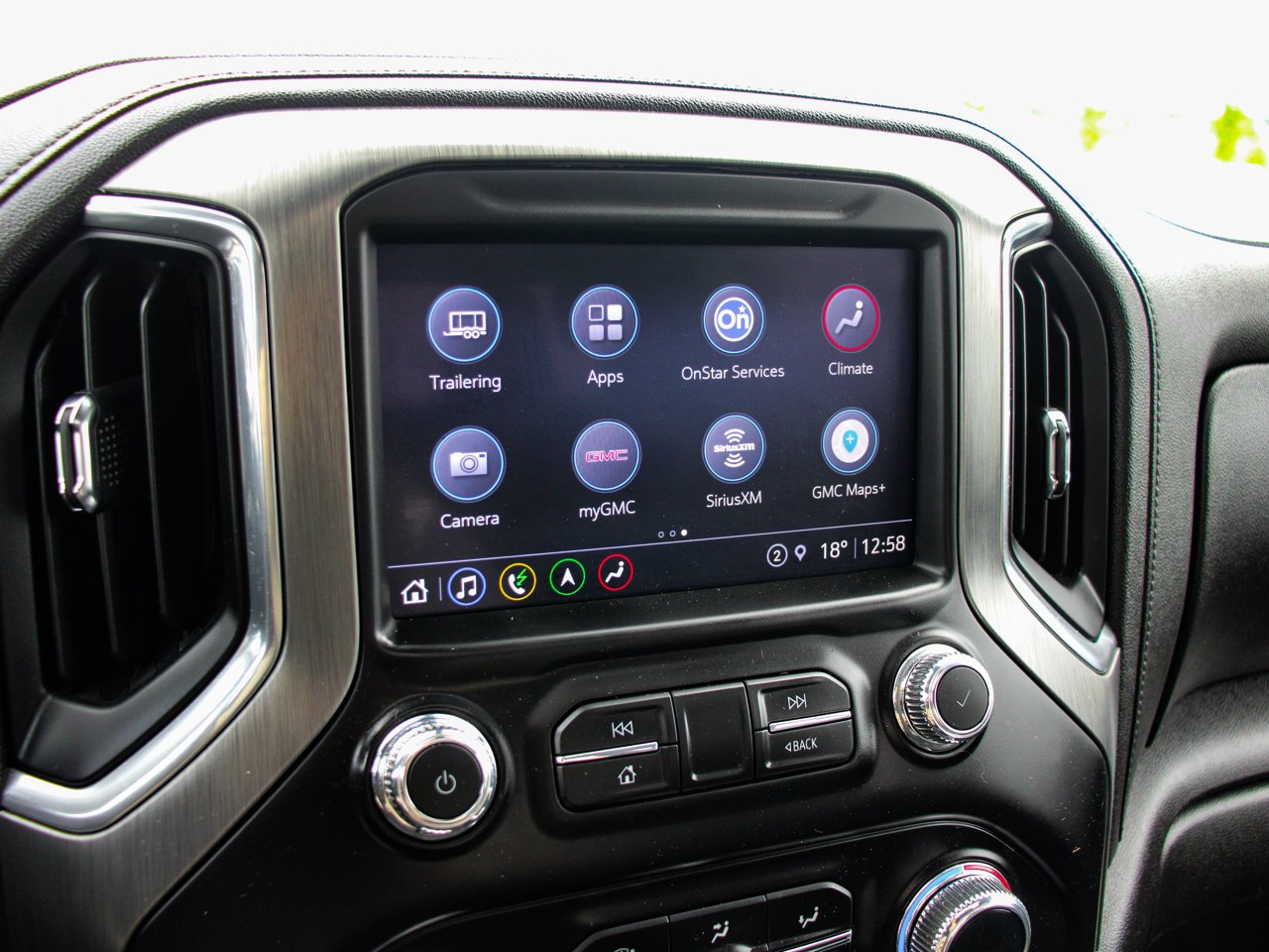 2023 GMC Sierra 2500HD 4WD Crew Cab 159 Denali White Sherwood Park - photo #24