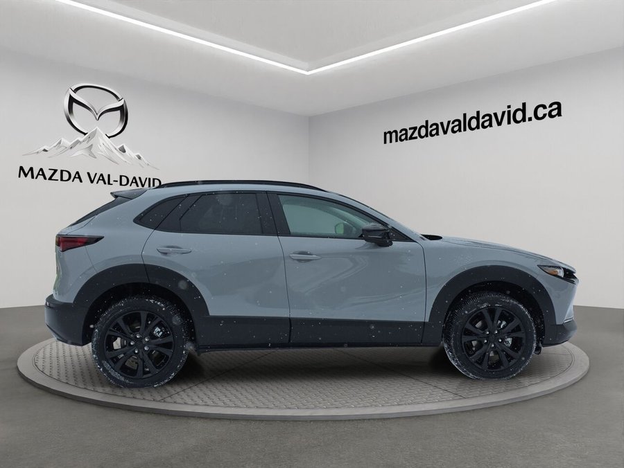 2026 Mazda CX-30 2.5 S Kuro AWD, Toit ouvrant, Sièges en similicuir, Barre de toit peintes Aero Grey Metallic