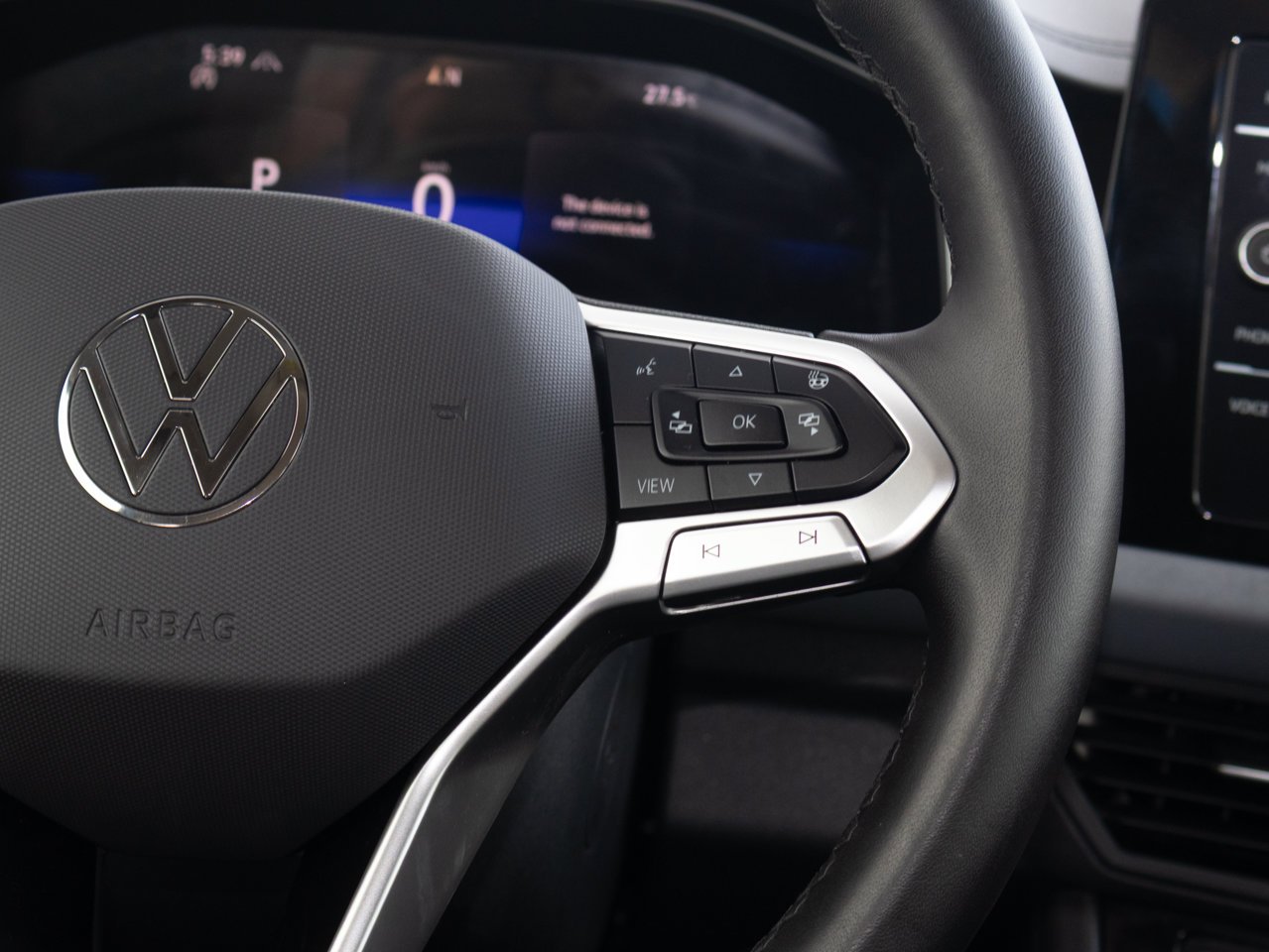 2025 Volkswagen Jetta Comfortline Auto Monterey Blue Pearl Sherwood Park - photo #22