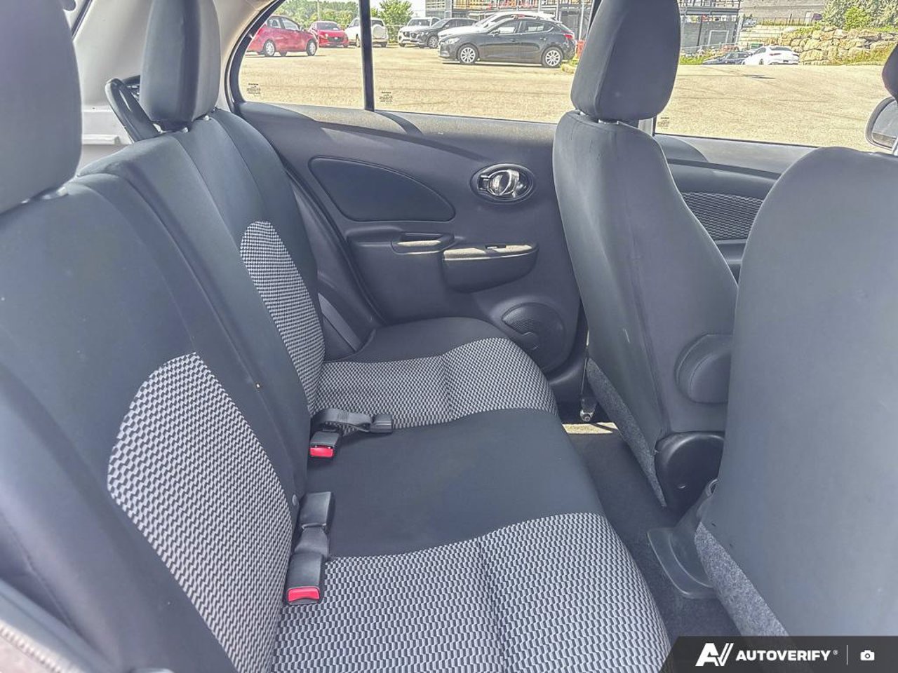 2019 Nissan Micra 3N1CK3CP6KL216686 White Mirabel - photo #25
