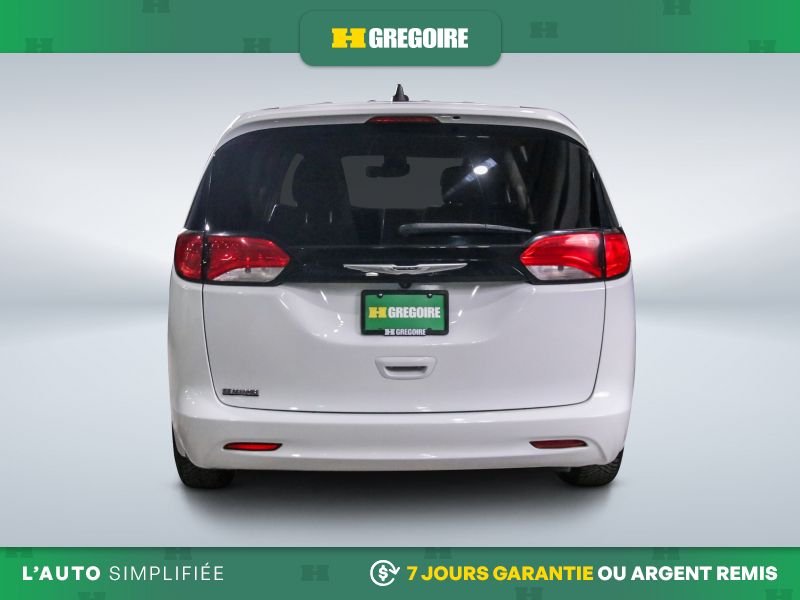 2023 Chrysler Grand Caravan White Laval - photo #5