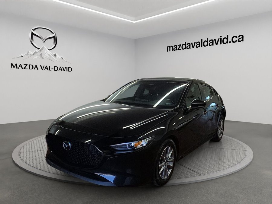 2024 Mazda Mazda3 Sport GS TA BA, VOLANT CHAUFFANT, TOIT OUVRANT, SIÈGES ÉLECTRIQUES Black
