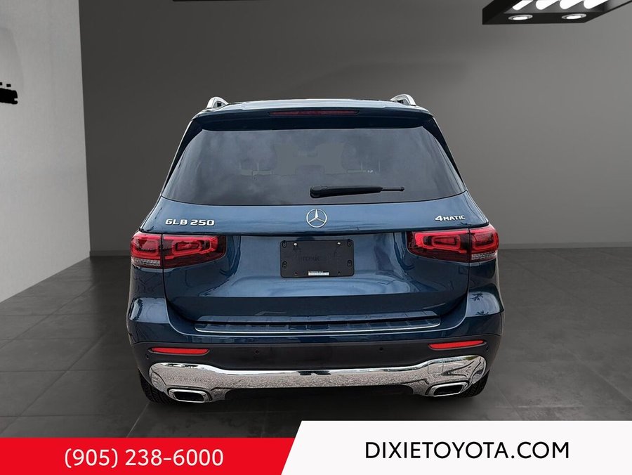 2022 Mercedes-Benz GLB 2022 Blue